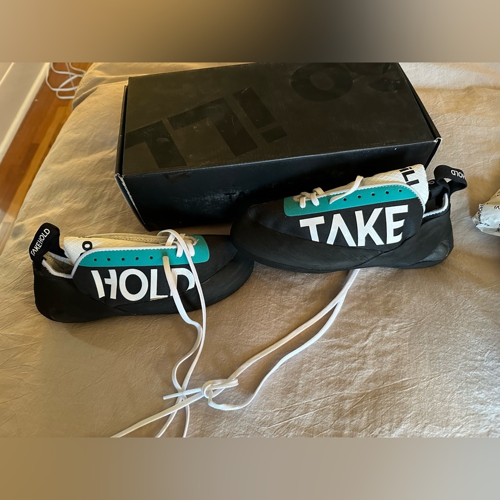 So Ill Take Hold Rock Climbing Shoes 7.5